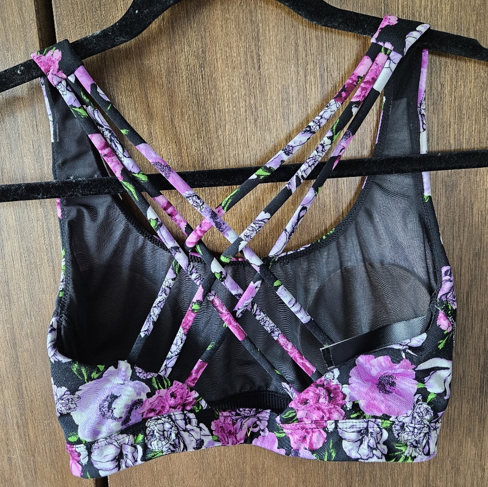 Victoria's Secret Floral Bralette Bra - Black and Pink - Picture 2 of 4